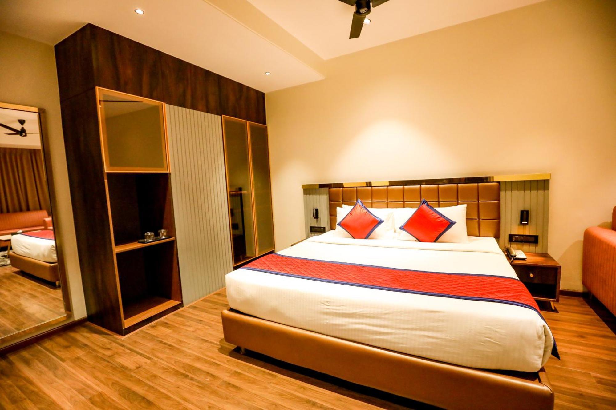 Spree Manor Hotel أورانغاباد المظهر الخارجي الصورة